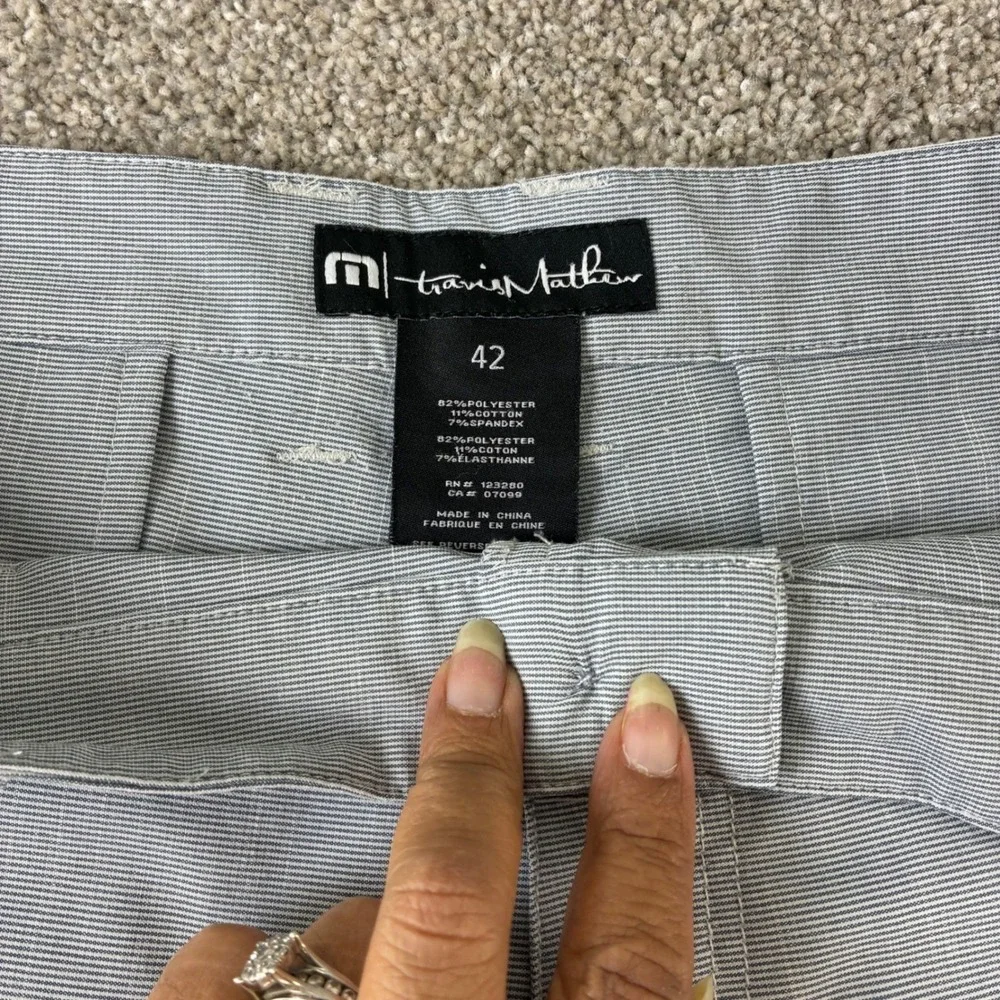 TravisMathew‎ Golf Shorts Mens 42 Gray Performance Stretch Athletic Flat Front